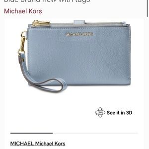 Michael Kors Pebble light blue wallet